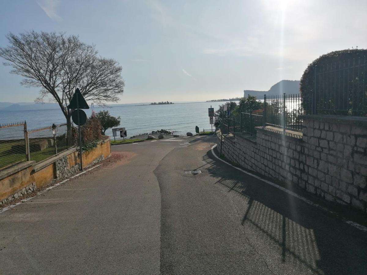 Bilocale Papavero, Magnolia O Girasole San Felice del Benaco Exteriér fotografie
