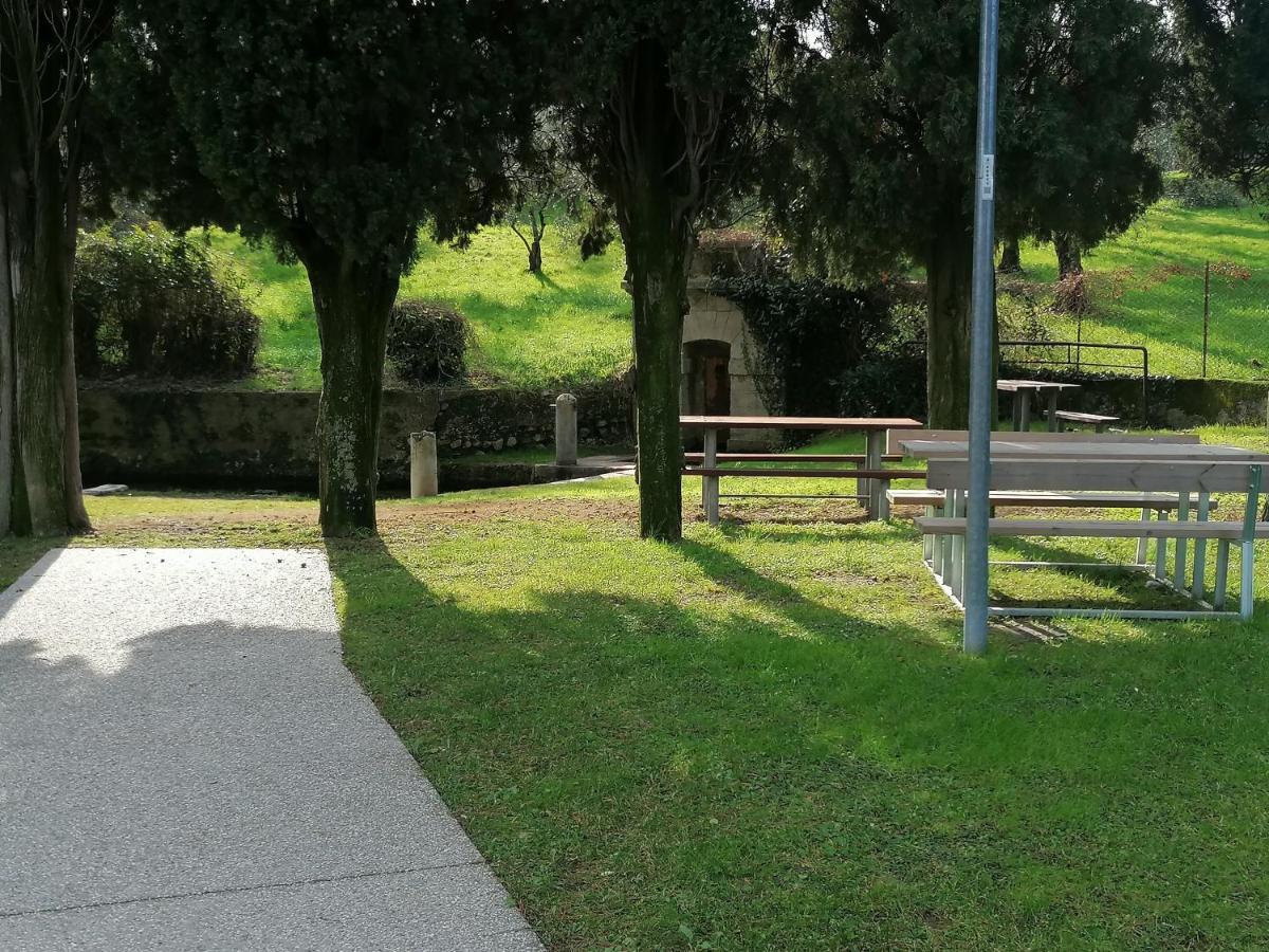 Bilocale Papavero, Magnolia O Girasole San Felice del Benaco Exteriér fotografie